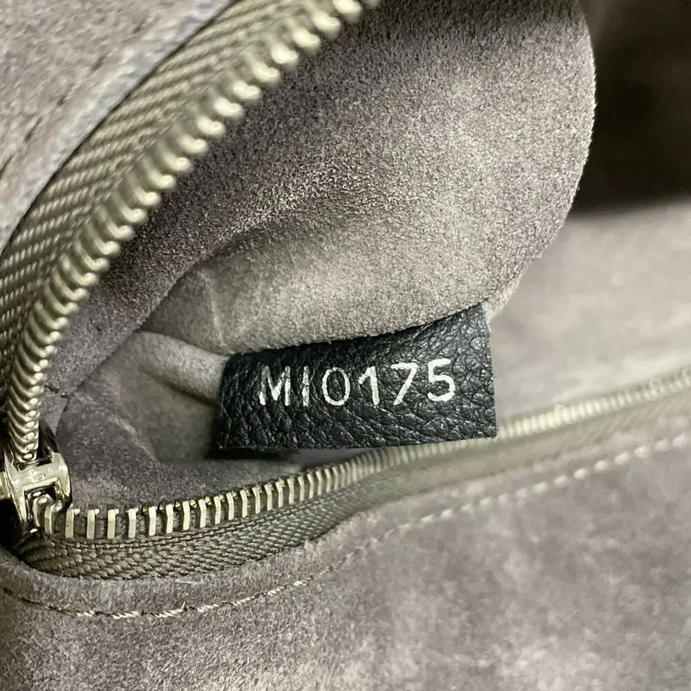 Louis Vuitton louis vuitton